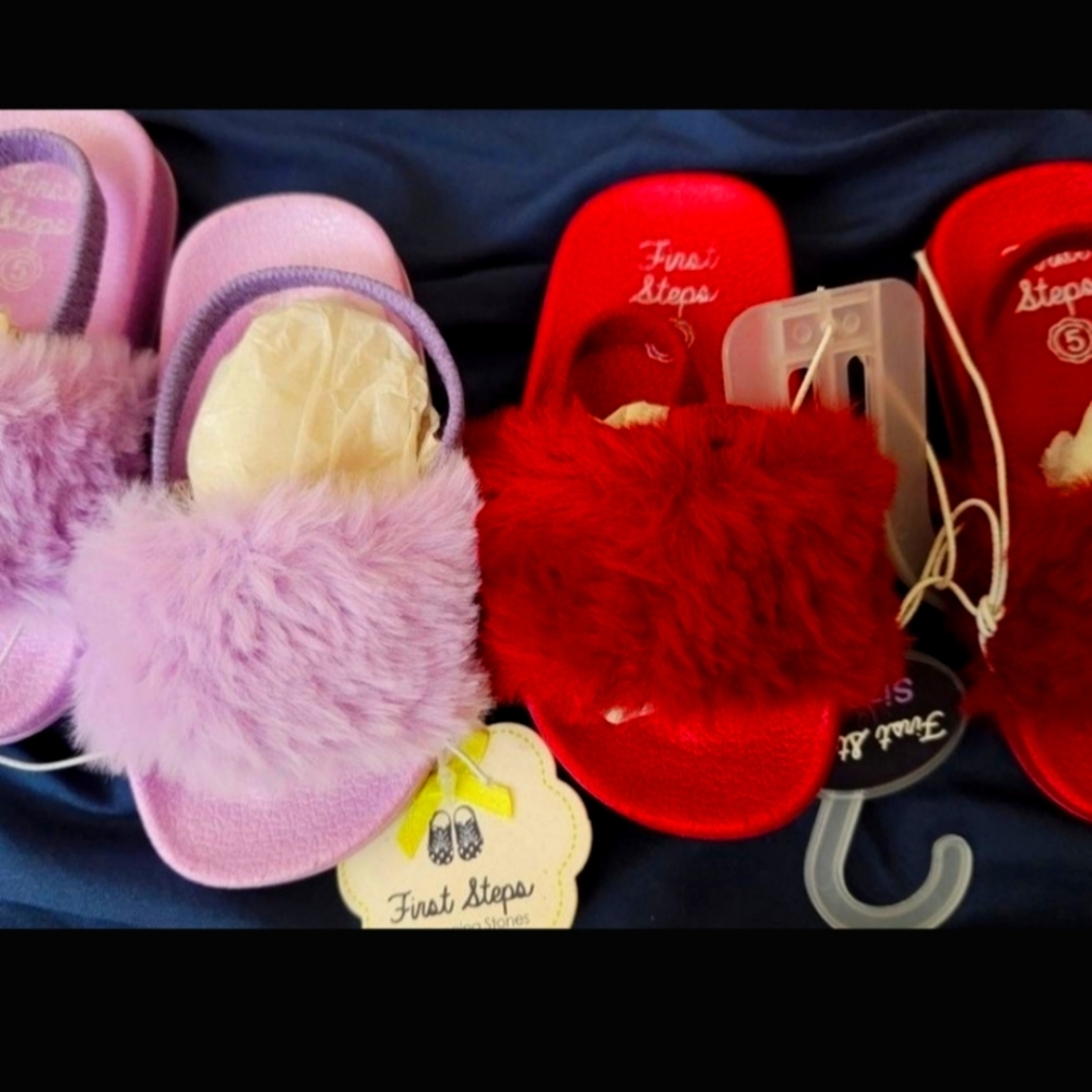 Baby girl fur slides